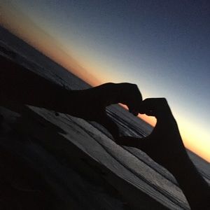 Meet your Posher, Ella